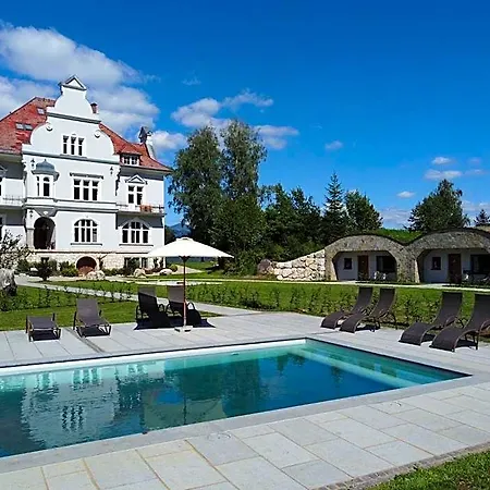 Bergzauber Hotel *