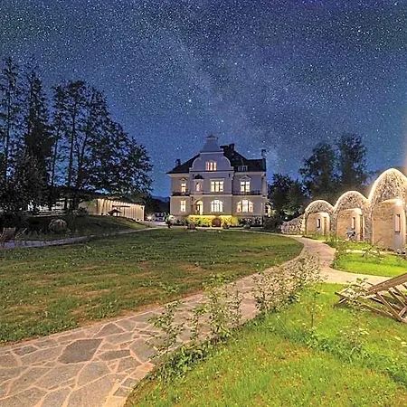Bergzauber Hotel *